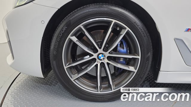 BMW 5 Series (G30) 520i M Sport 2021 — фото 5