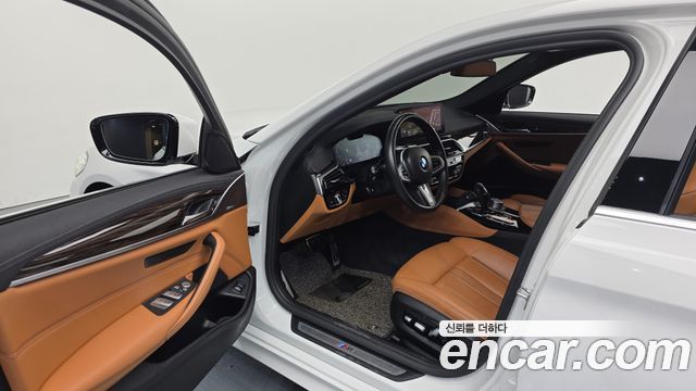 BMW 5 Series (G30) 520i M Sport 2021 — фото 10
