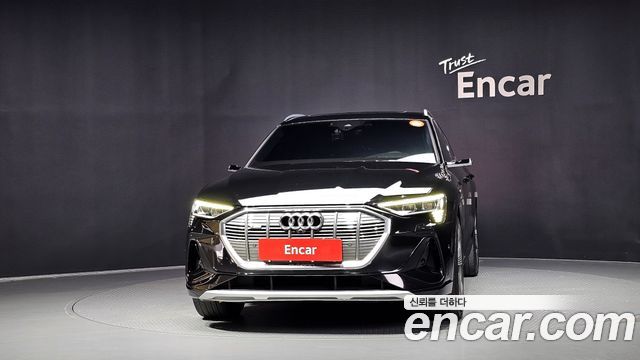 Audi e-tron 55 Quattro Sportback 2021 — фото 3