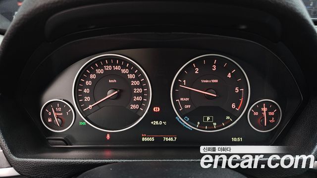 BMW 3 Series GT (F34) GT 320d Luxury 2018 — фото 8