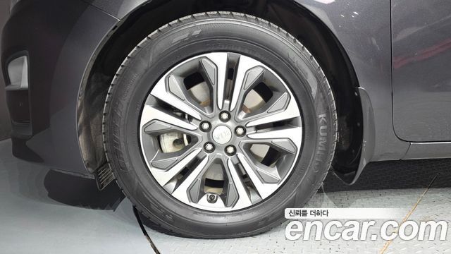 Kia Carnival 11-Seater Prestige 2020 — фото 5