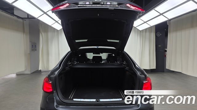 BMW 3 Series GT (F34) GT 320d M Sport Premium 2020 — фото 17