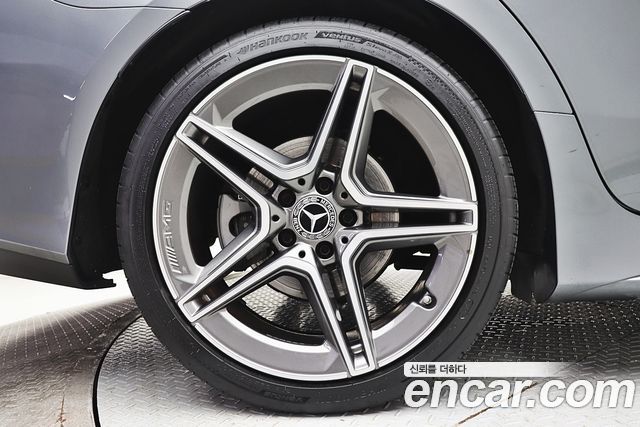 Mercedes-Benz CLS-Class (C257) CLS300d AMG Line 2019 — фото 8