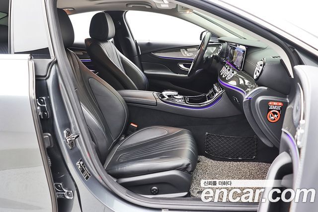 Mercedes-Benz CLS-Class (C257) CLS300d AMG Line 2019 — фото 17