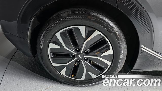 Kia EV6 Long Range Earth 2022 — фото 5