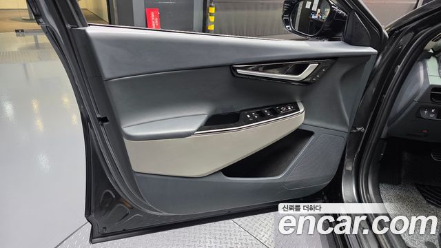 Kia EV6 Long Range Earth 2022 — фото 24