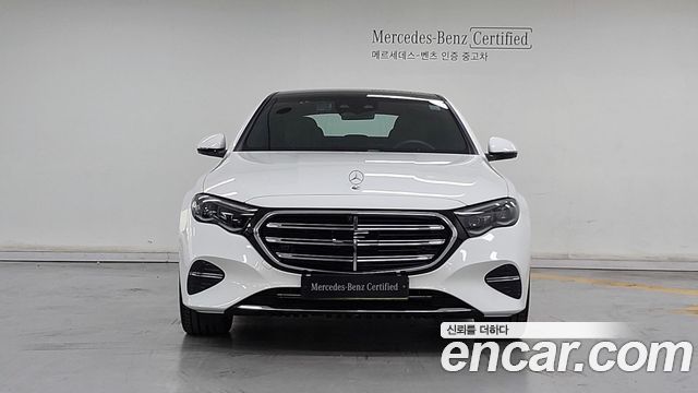 Mercedes-Benz E-Class (W214) E300 4MATIC Exclusive 2026 — фото 3