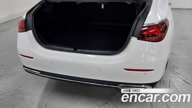 Mercedes-Benz E-Class (W214) E300 4MATIC Exclusive 2026 — фото 15