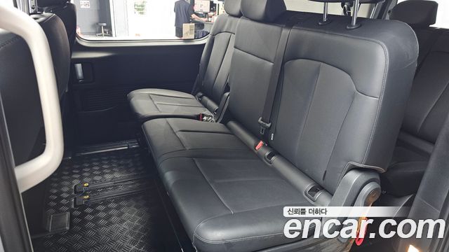 Hyundai Staria Tourer 9-Seater Modern 2025 — фото 30