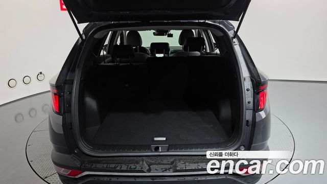 Hyundai Tucson (NX4) Gasoline 1.6 Turbo 2WD Premium 2023 — фото 18
