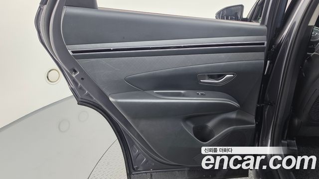 Hyundai Tucson (NX4) Gasoline 1.6 Turbo 2WD Premium 2023 — фото 25