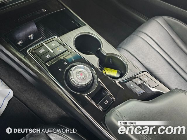 Kia K8 2.5 Gasoline 2WD Noblesse Light 2022 — фото 9