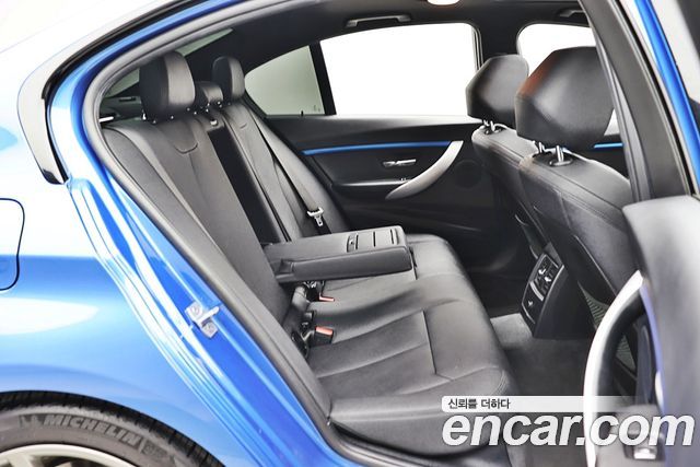 BMW 3 Series (F30) 320i M Sport 2018 — фото 19