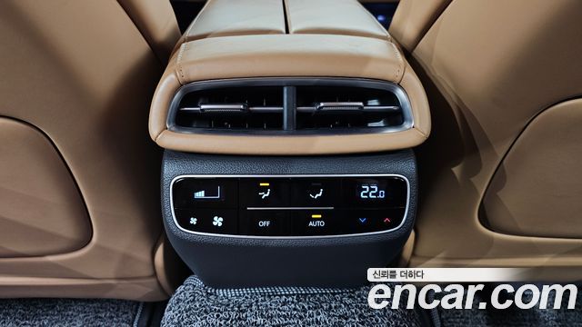 Genesis G80 (RG3) Gasoline 2.5 Turbo 2WD 2022 — фото 38
