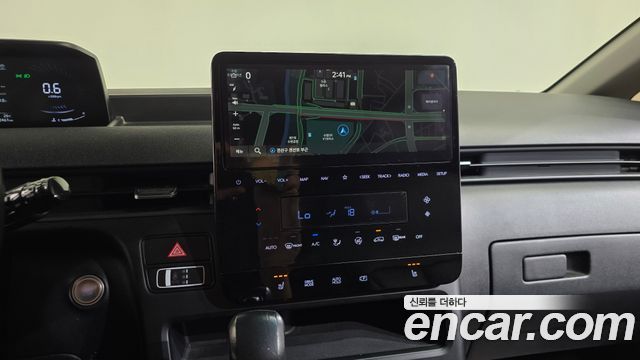 Hyundai Staria L3.5 Cargo 5-Seater Modern 2022 — фото 12
