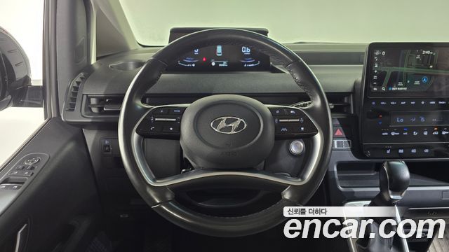 Hyundai Staria L3.5 Cargo 5-Seater Modern 2022 — фото 13