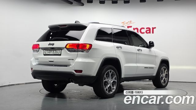 Jeep Grand Cherokee 3.6 Limited WK2 2019 — фото 2