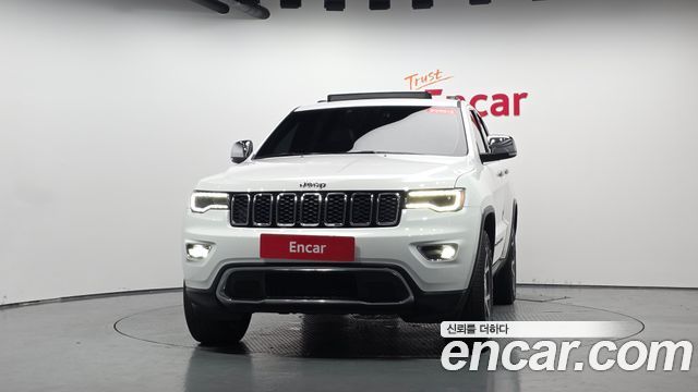 Jeep Grand Cherokee 3.6 Limited WK2 2019 — фото 3