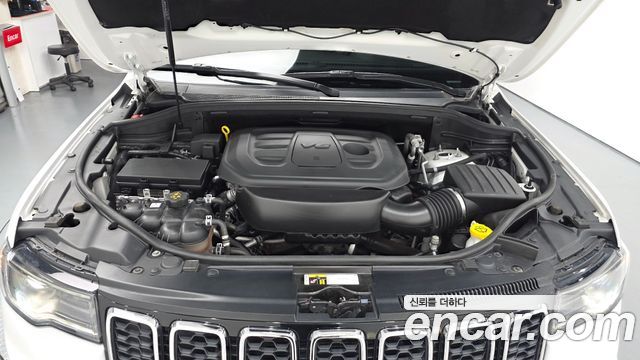 Jeep Grand Cherokee 3.6 Limited WK2 2019 — фото 6
