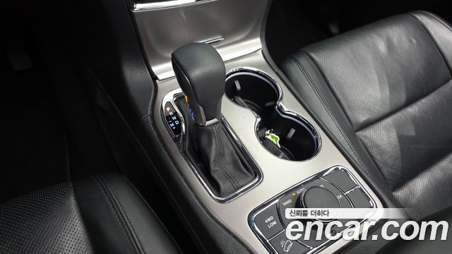 Jeep Grand Cherokee 3.6 Limited WK2 2019 — фото 9