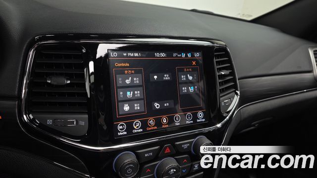 Jeep Grand Cherokee 3.6 Limited WK2 2019 — фото 20