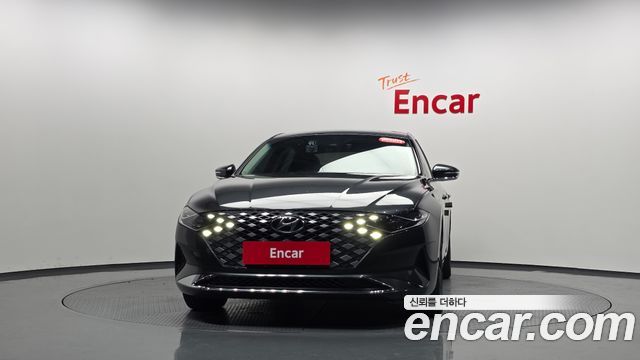 Hyundai Grandeur (IG) 3.0 LPi Rent Car Modern 2022 — фото 3