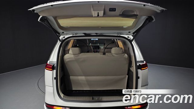Kia Carnival (IV) Gasoline 7-Seater Signature 2021 — фото 20