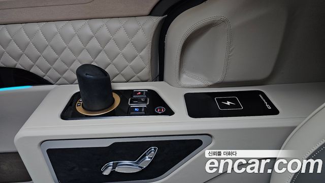 Kia Carnival (IV) Gasoline 7-Seater Signature 2021 — фото 30