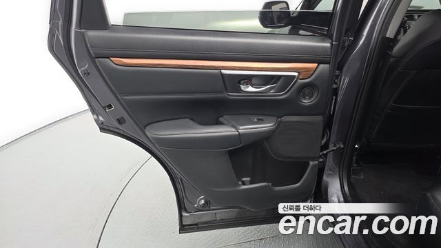 Honda CR-V (V) 1.5 EX-L 4WD 2017 — фото 31
