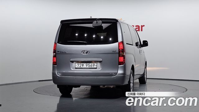 Hyundai Grand Starex 4WD Wagon 12-Seater Modern 2019 — фото 4
