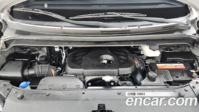 Hyundai Grand Starex 4WD Wagon 12-Seater Modern 2019 — фото 6