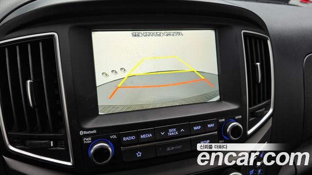 Hyundai Grand Starex 4WD Wagon 12-Seater Modern 2019 — фото 15