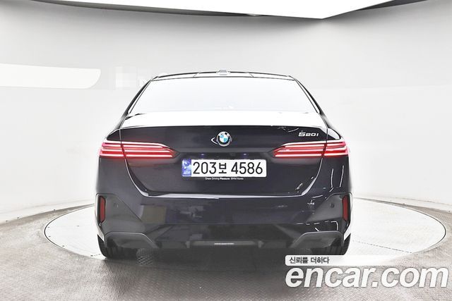 BMW 5 Series (G60) 520i M Sport 2024 — фото 4