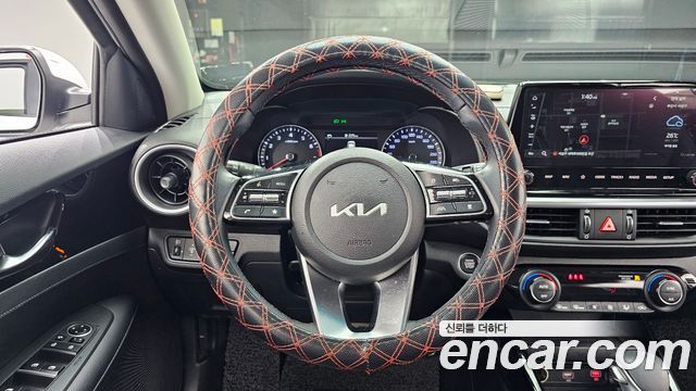 Kia K3 (II) 1.6 Prestige 2024 — фото 13