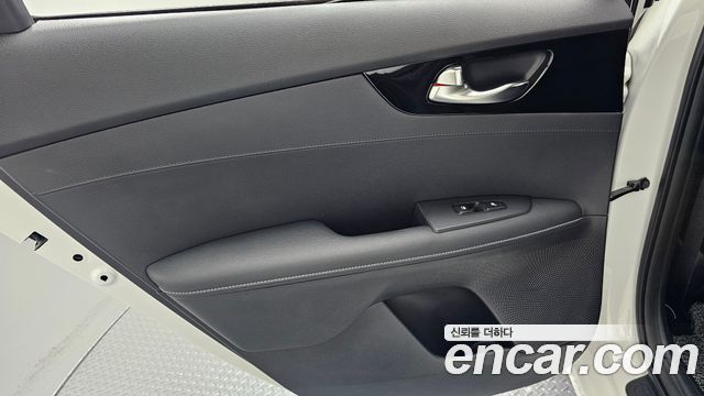 Kia K3 (II) 1.6 Prestige 2024 — фото 25
