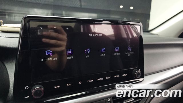 Kia K3 (II) 1.6 Prestige 2024 — фото 33