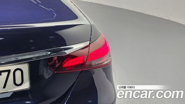 Mercedes-Benz E-Class (W213) E250 Avantgarde 2022 — фото 23