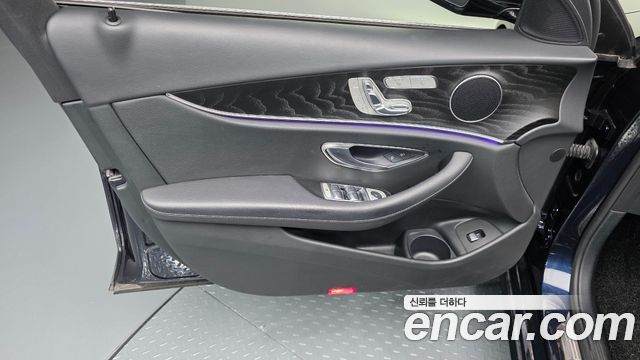 Mercedes-Benz E-Class (W213) E250 Avantgarde 2022 — фото 24