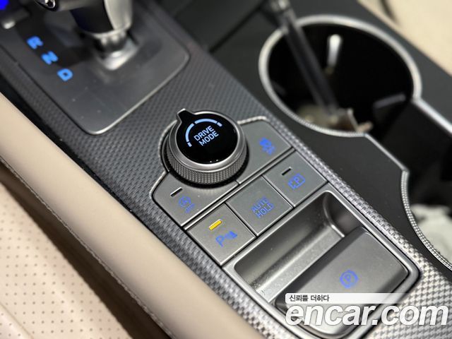 Genesis G70 Gasoline 2.0T 4WD 2022 — фото 15