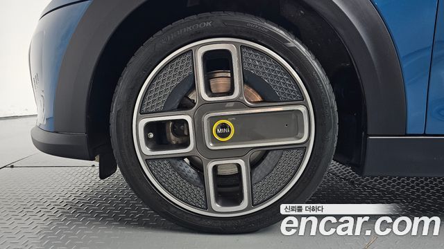 MINI Cooper Electric Gen ZE Edition 3rd 2022 — фото 5
