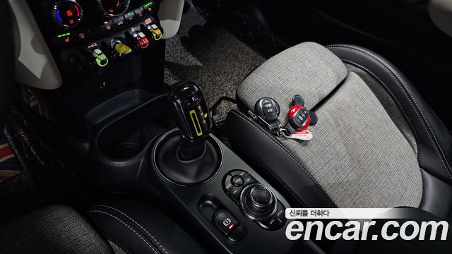 MINI Cooper Electric Gen ZE Edition 3rd 2022 — фото 9