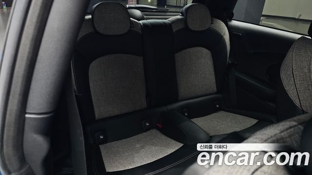 MINI Cooper Electric Gen ZE Edition 3rd 2022 — фото 12