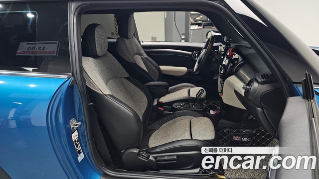 MINI Cooper Electric Gen ZE Edition 3rd 2022 — фото 26
