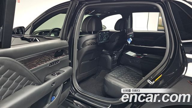 Genesis G90 (RS4) Gasoline 3.5 Turbo e-S/C AWD Black 2025 — фото 16