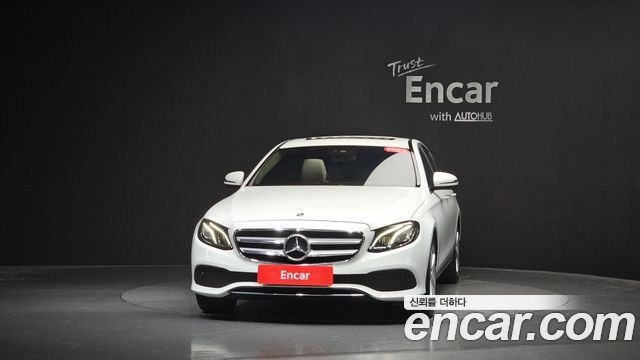 Mercedes-Benz E-Class (W213) E200 Avantgarde 2018 — фото 3