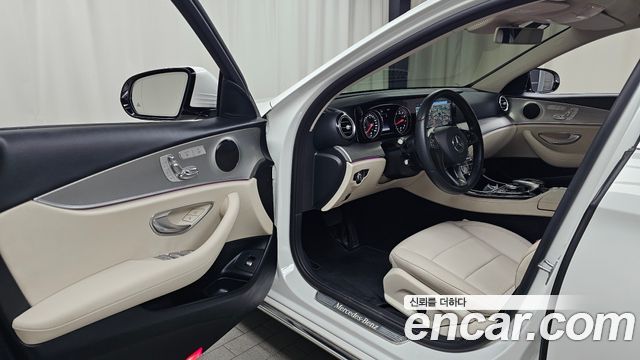 Mercedes-Benz E-Class (W213) E200 Avantgarde 2018 — фото 10