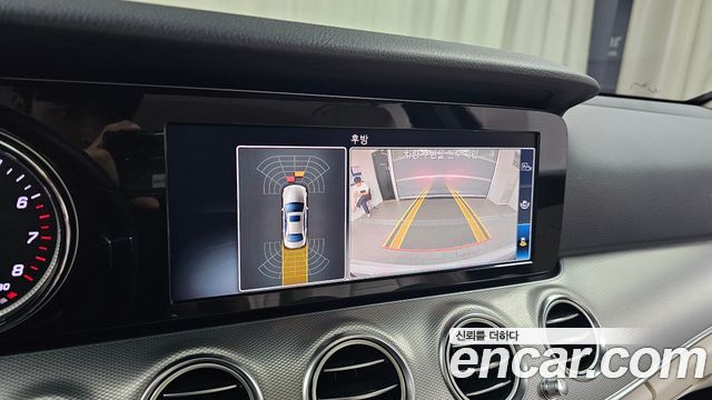 Mercedes-Benz E-Class (W213) E200 Avantgarde 2018 — фото 14