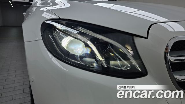 Mercedes-Benz E-Class (W213) E200 Avantgarde 2018 — фото 22