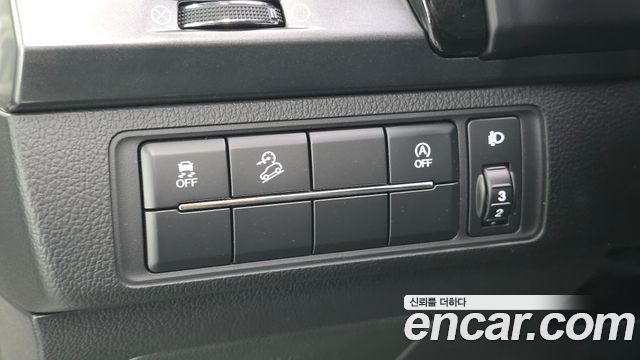 KG Mobility (SsangYong) Rexton Sports Khan Diesel 2.2 4WD Prestige 2022 — фото 14