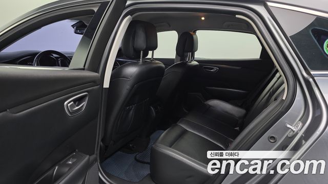 Renault Korea SM6 2.0 GDe SE 2017 — фото 17